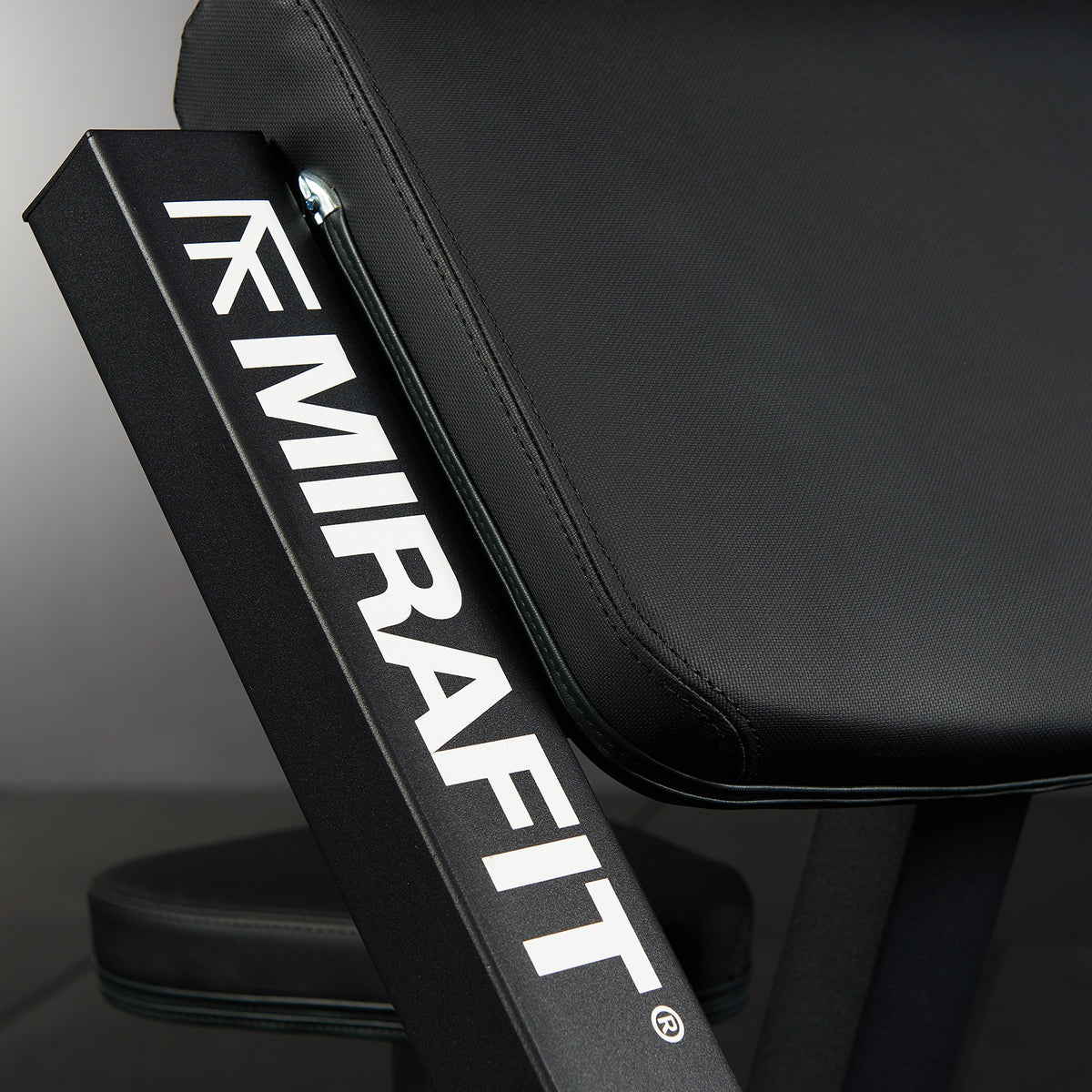 Mirafit M3 Preacher Curl Bench